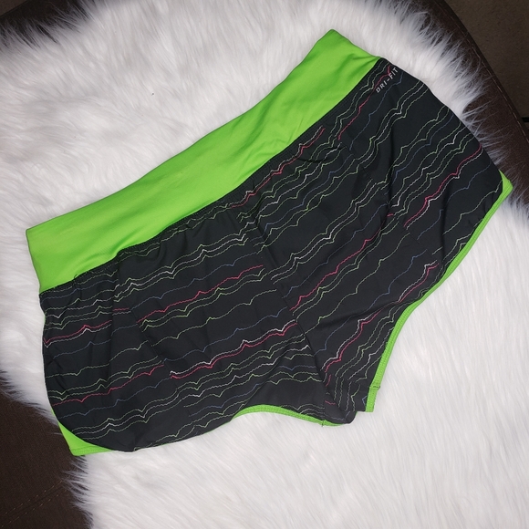 Nike Dri-Fit 3" Peak Tempo Crew Running Shorts - Picture 3 of 8